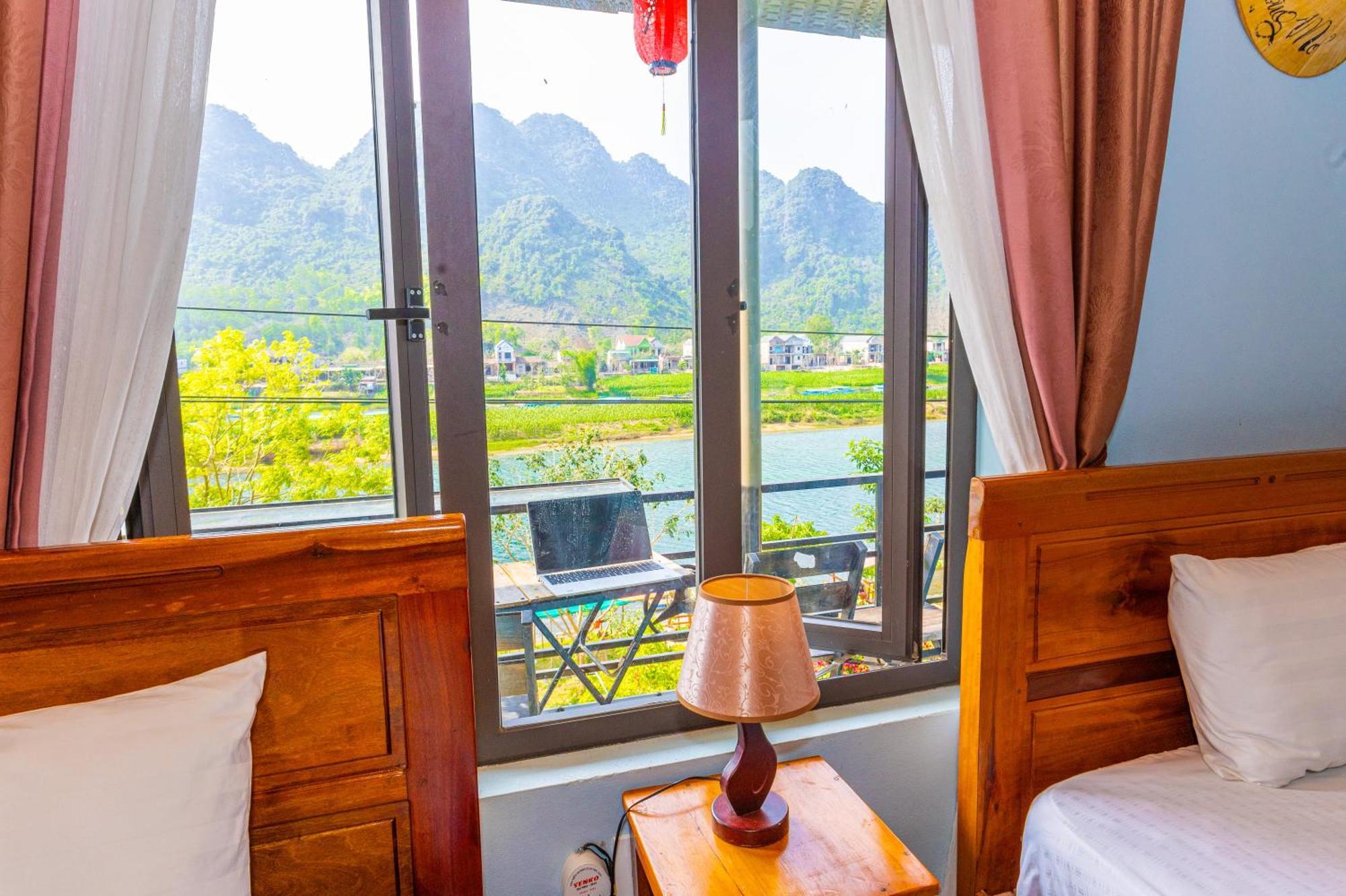 Son River Homestay Phong Nha Eksteriør bilde