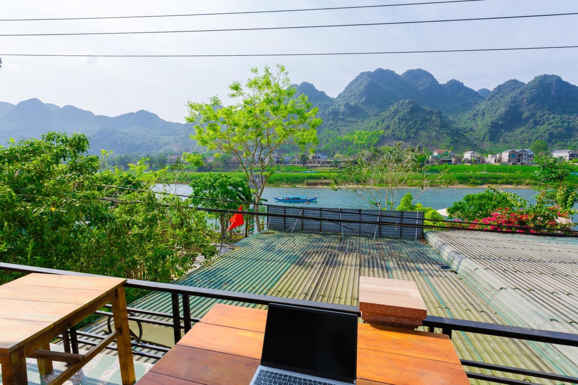Son River Homestay Phong Nha Eksteriør bilde