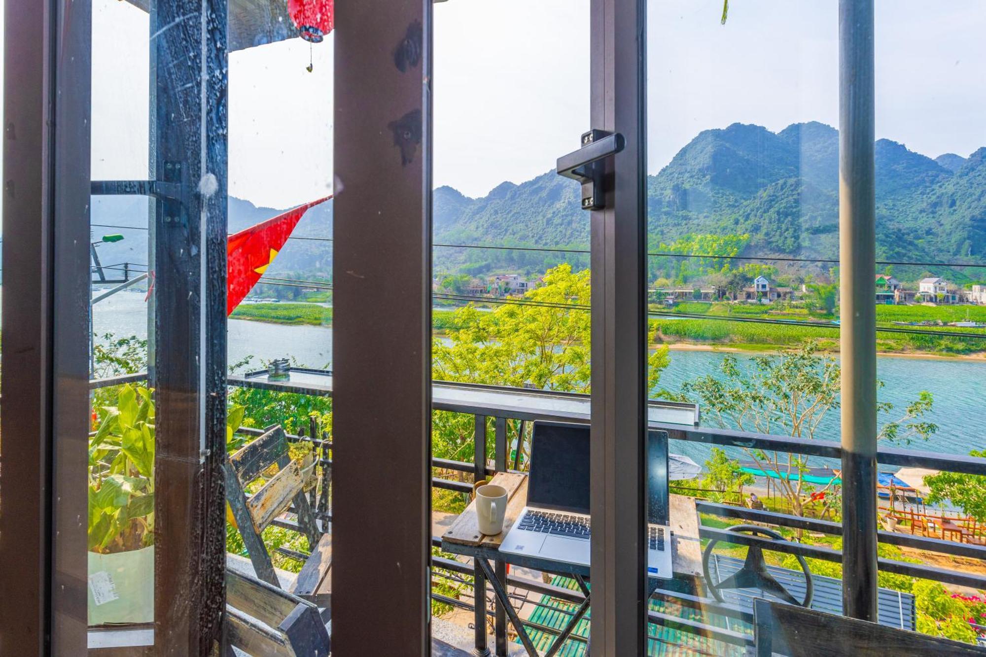Son River Homestay Phong Nha Eksteriør bilde