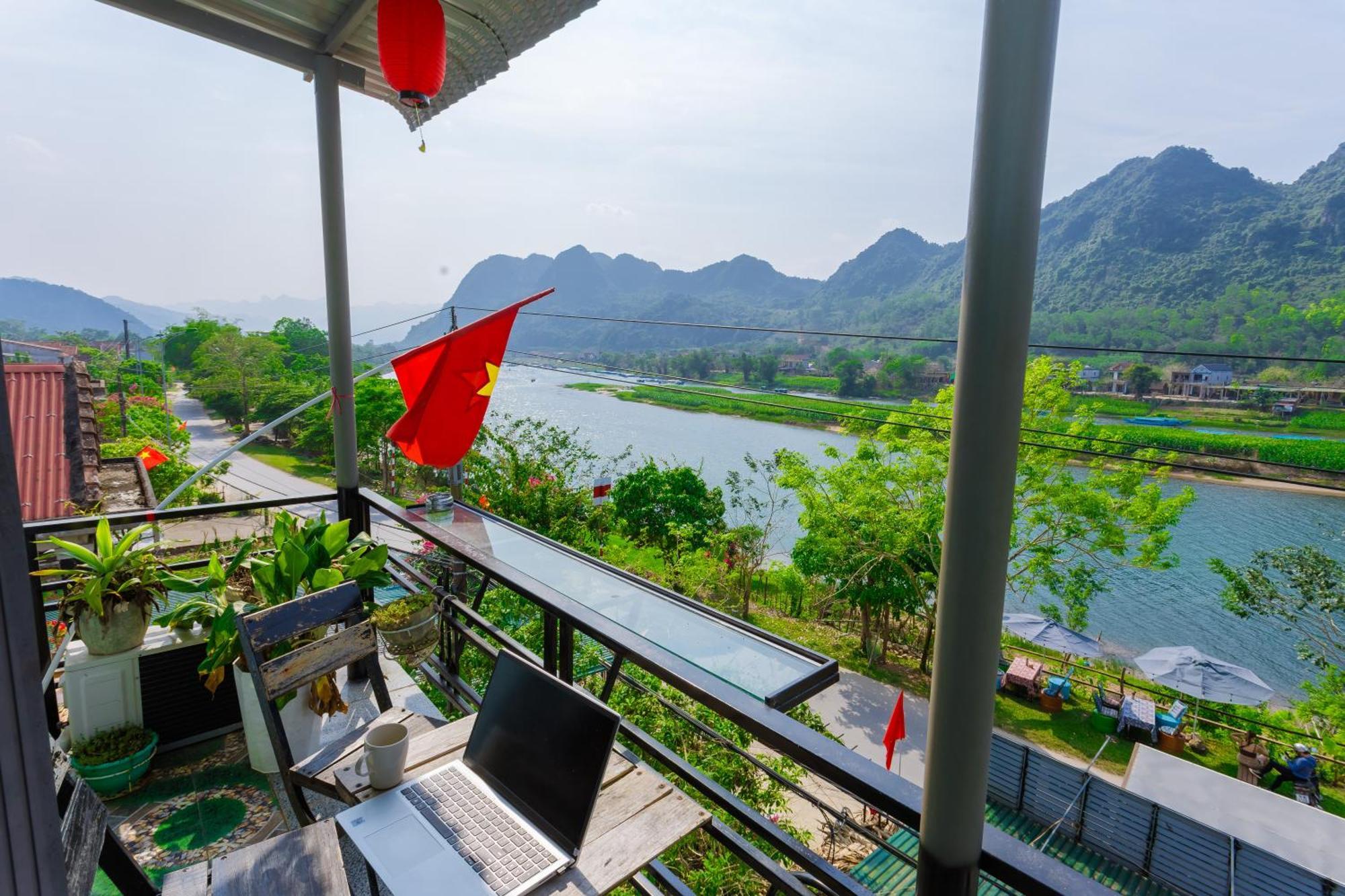 Son River Homestay Phong Nha Eksteriør bilde
