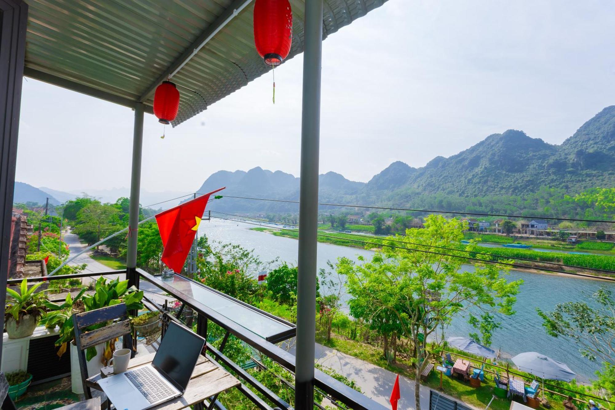 Son River Homestay Phong Nha Eksteriør bilde
